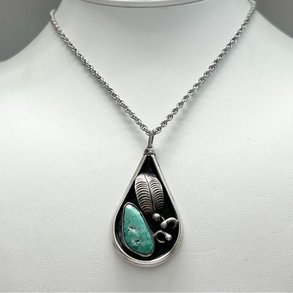Vintage Southwestern Turquoise Sterling Silver Adjustable Necklace - Picture 4 of 10